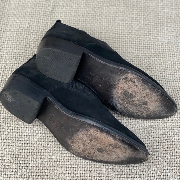 Frye Billy round toe black suede shooties - Picture 10 of 12